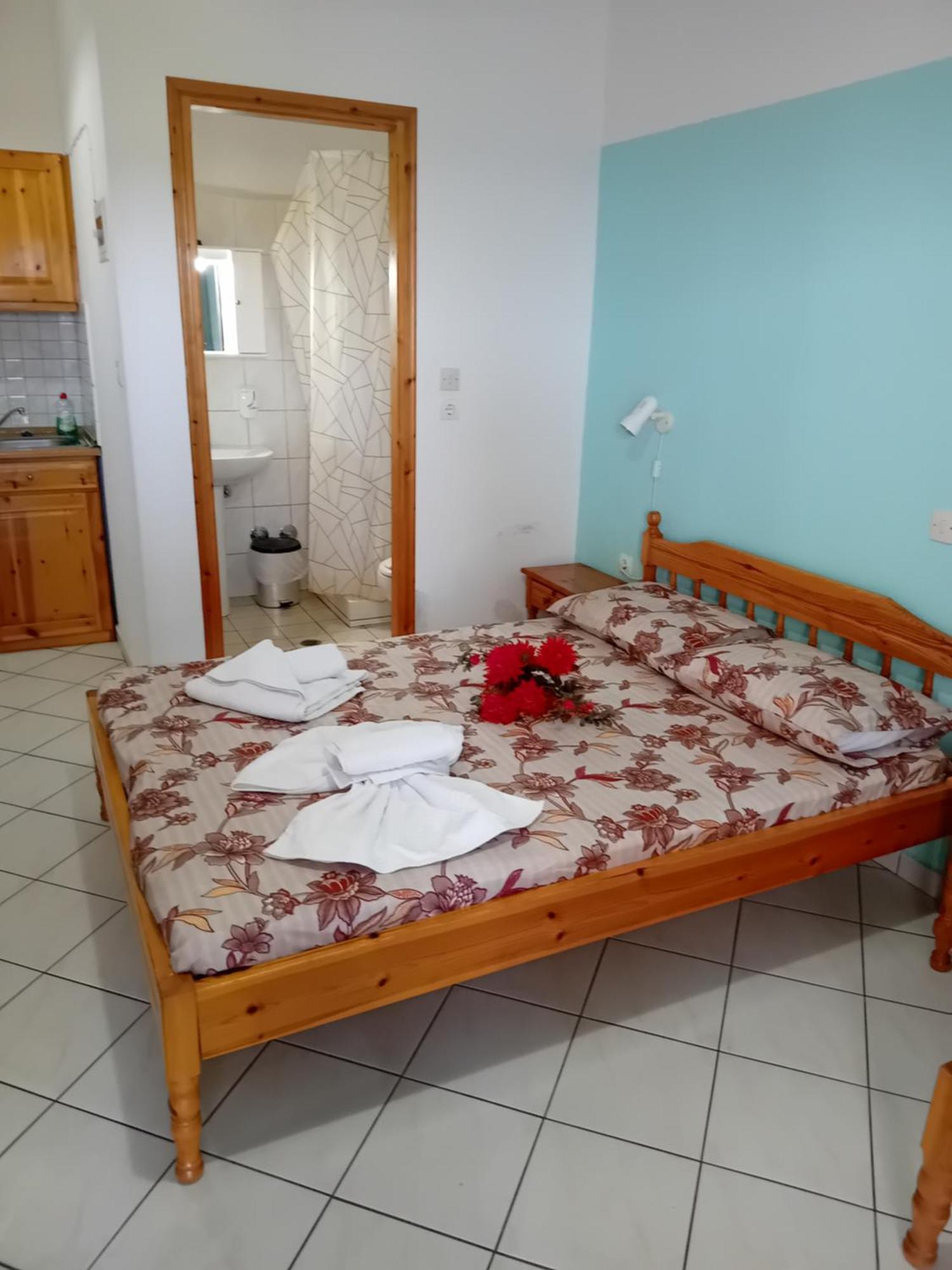 Giola Aparments And Studios 2 Astris Room photo