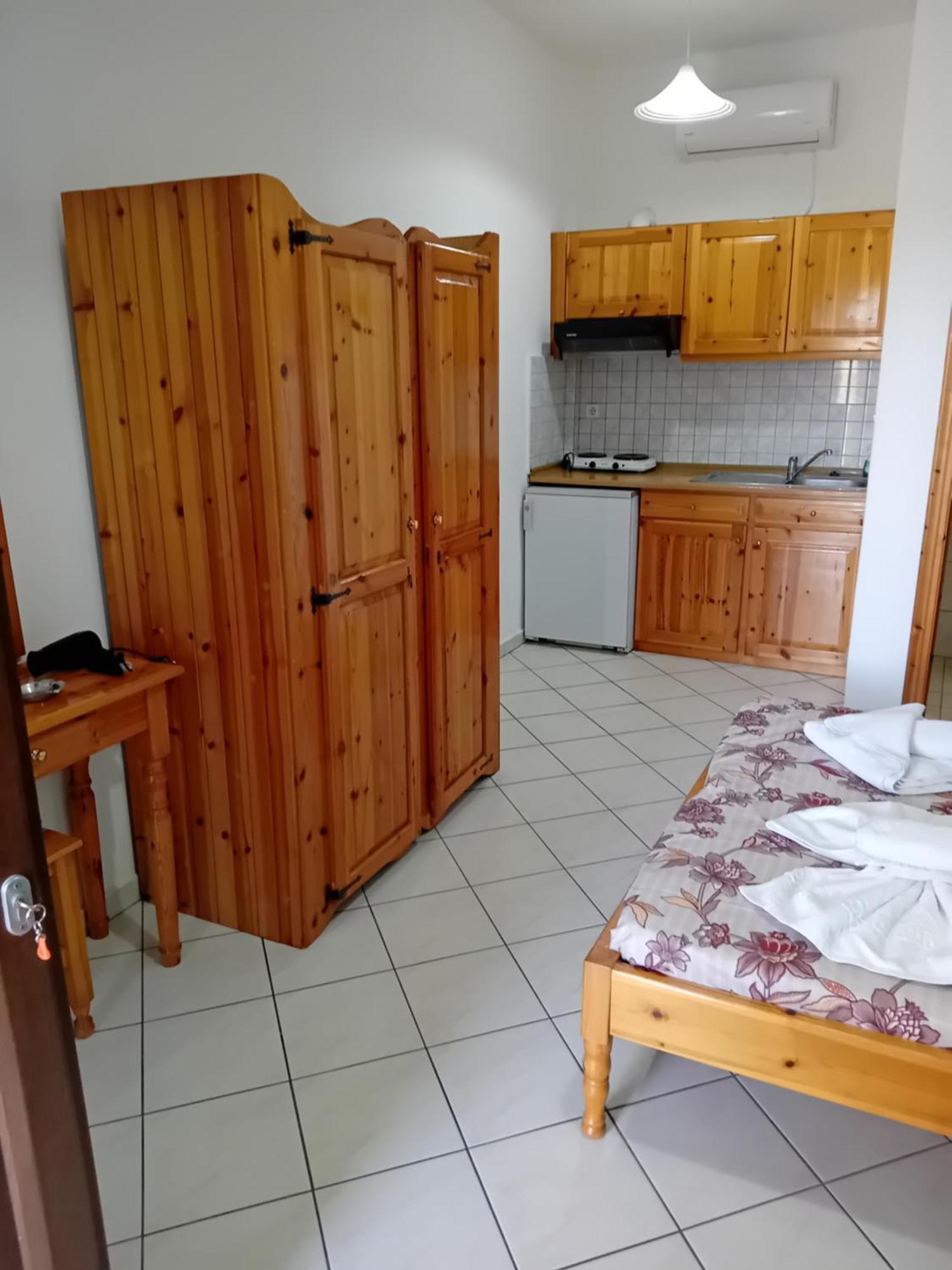 Giola Aparments And Studios 2 Astris Room photo