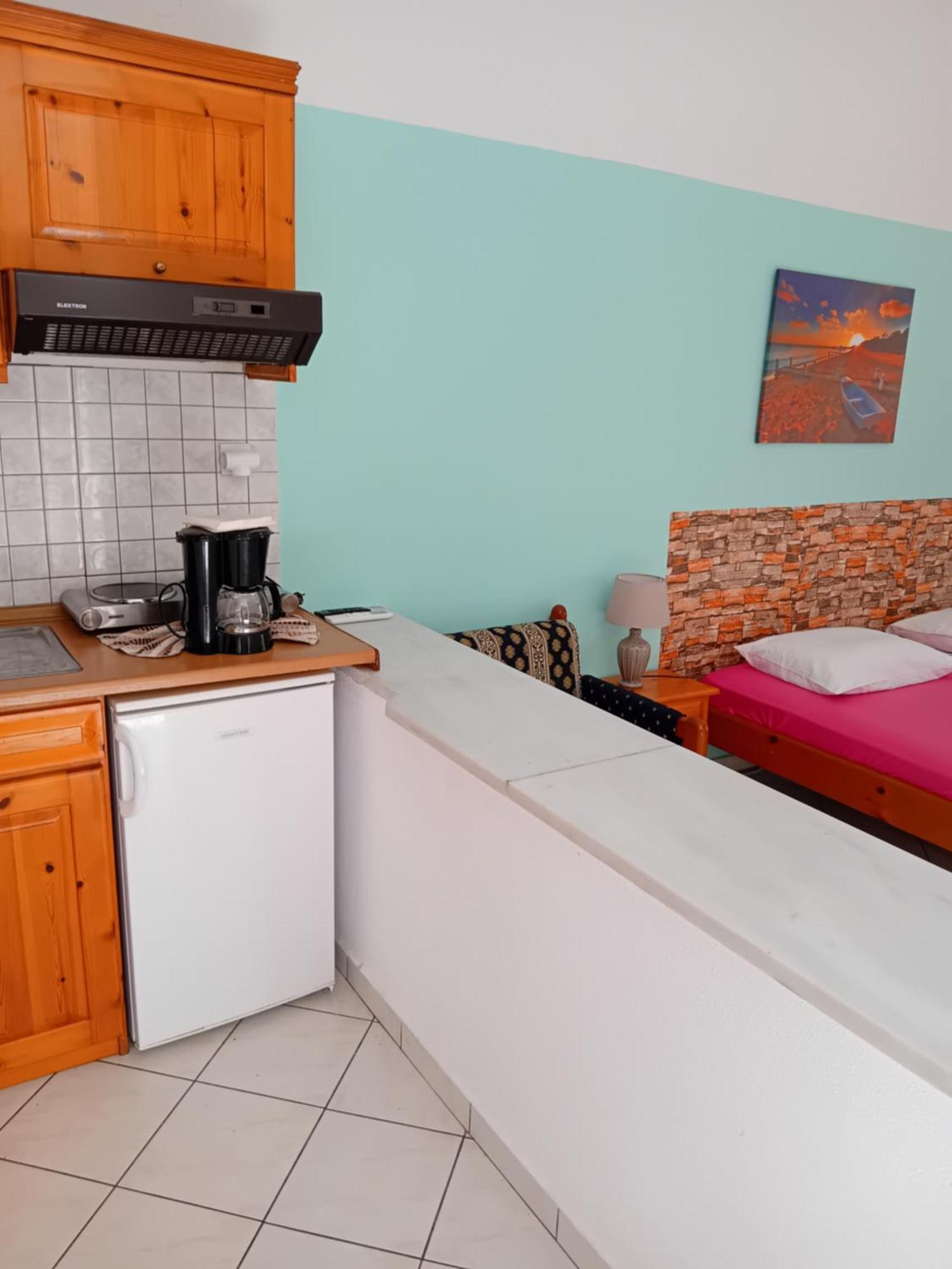 Giola Aparments And Studios 2 Astris Room photo